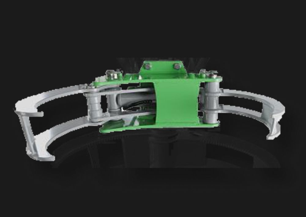 Unteransicht Fällgreifer mit geschlossenen Greifarmen